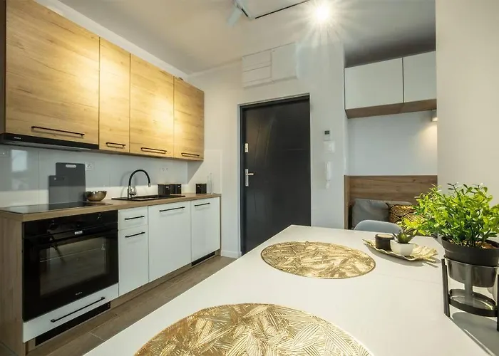 Wigurytower 69' Апартаменты Лодзь