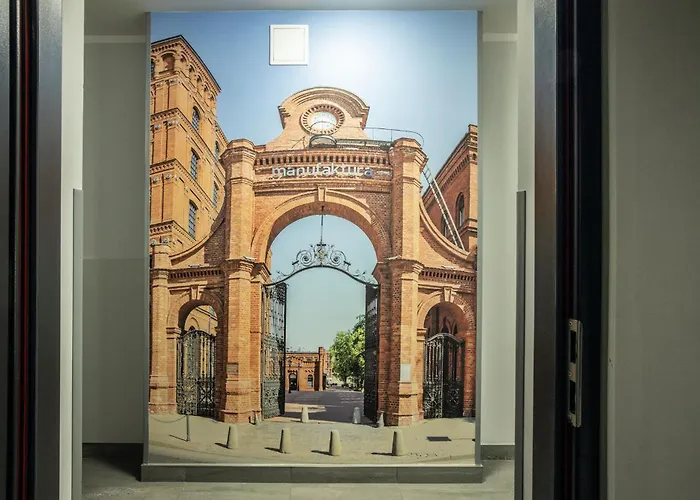 Апартаменты Wigurytower 69' *